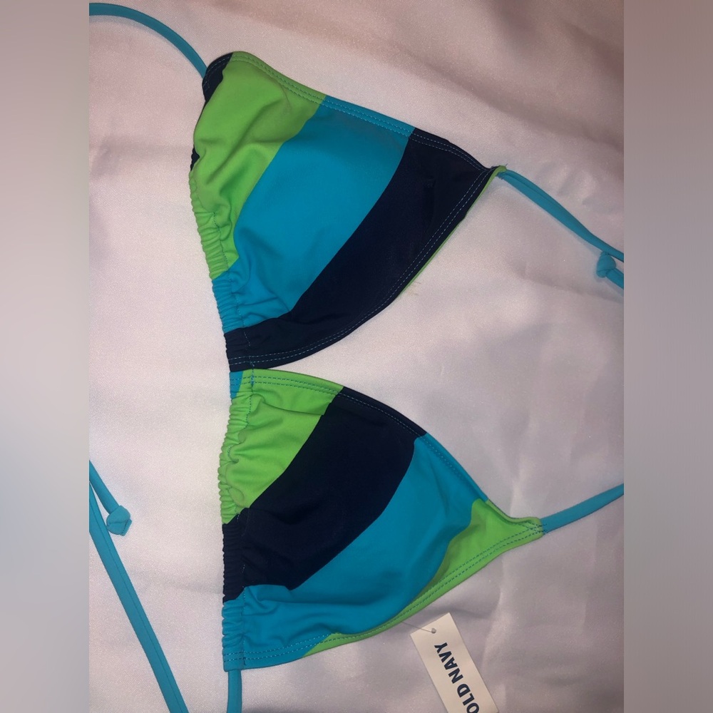 Old navy swimsuit top only, multi color , large size